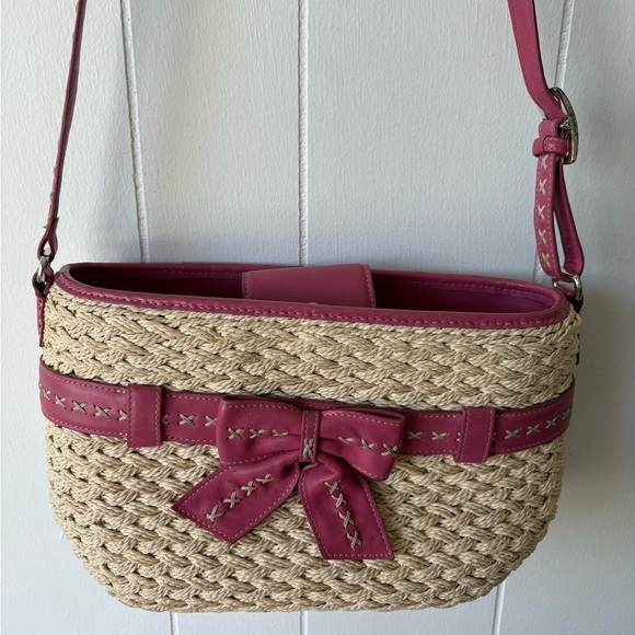 Brighton Pink and Tan Woven Shoulder Bag - Picture 11 of 12